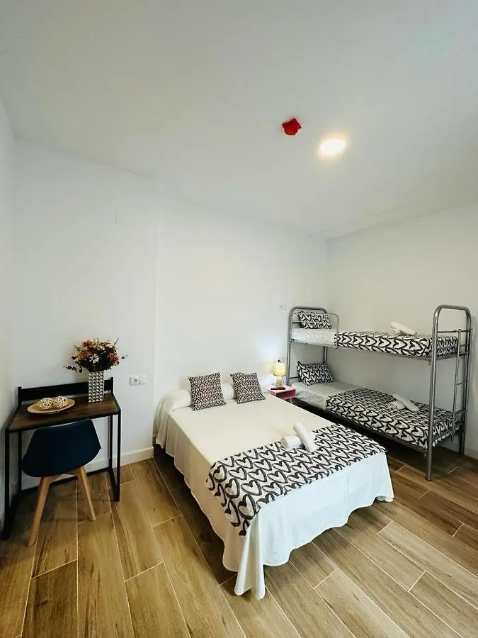 Hostel Costa-Luz Bejar 28-30 韦尔瓦