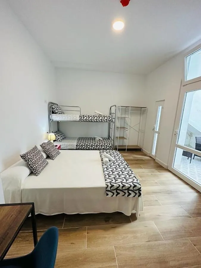 Hostel Costa-Luz Bejar 28-30 韦尔瓦
